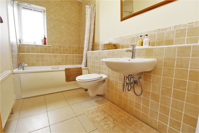 26 Latchford Square, Clonee, Dublin 15