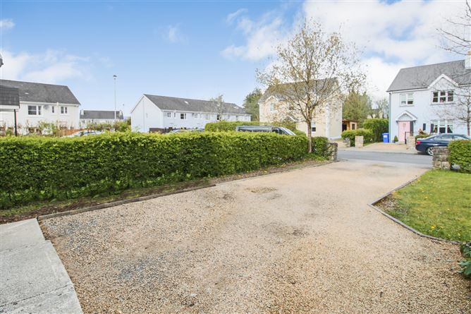 13 Lakeview, Keshcarrigan, Co. Leitrim