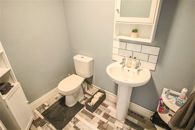 13 Lakeview, Keshcarrigan, Co. Leitrim