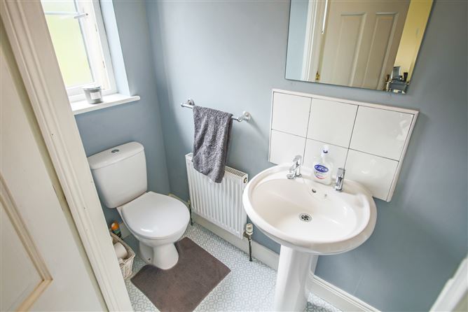 13 Lakeview, Keshcarrigan, Co. Leitrim