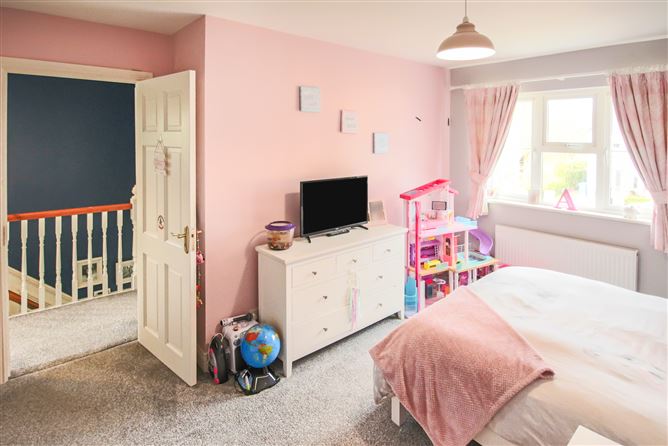 13 Lakeview, Keshcarrigan, Co. Leitrim