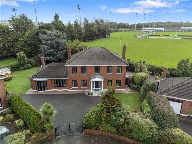 Lynbar, 7 Shrewsbury Downs, Ballinlough, Cork
