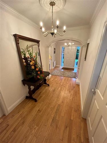 Lynbar, 7 Shrewsbury Downs, Ballinlough, Cork