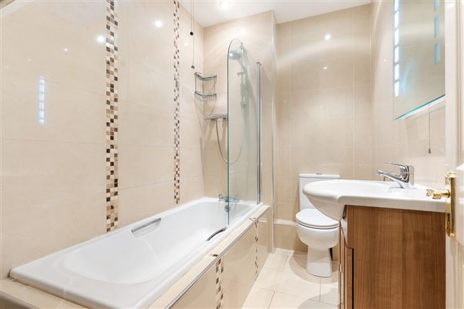 36 Glencairn Park, The Gallops, Leopardstown, Dublin 18