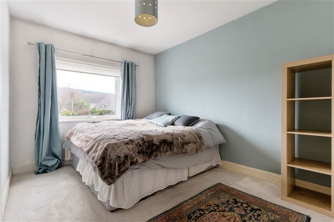 36 Glencairn Park, The Gallops, Leopardstown, Dublin 18