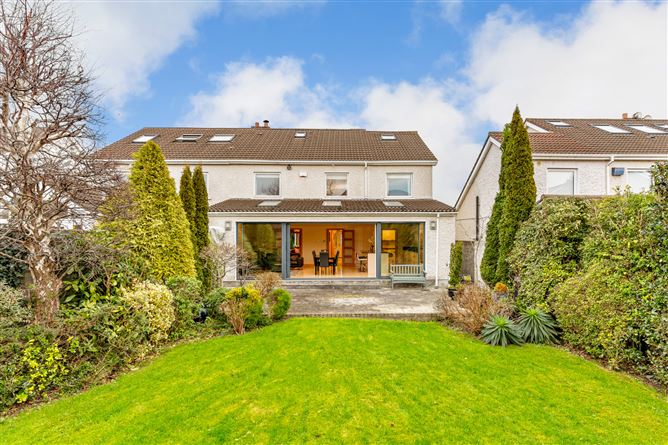 36 Glencairn Park, The Gallops, Leopardstown, Dublin 18