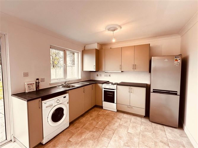 108 Castleross, Dundalk, County Louth