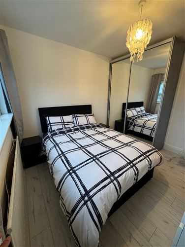 https://photos-a.propertyimages.ie/media/9/3/1/4935139/868e5e82-5c98-4fa1-ab74-af738a38a0ee_l.jpg