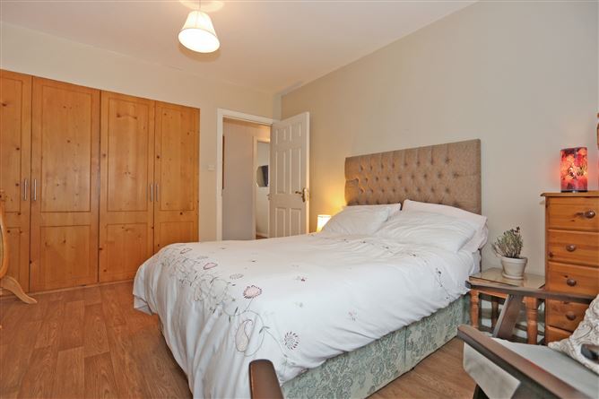 19 Ennis Road, Newmarket On Fergus, Clare