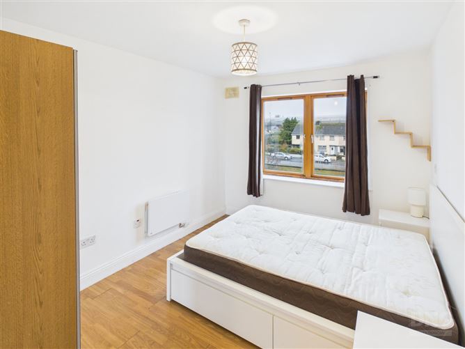 Apartment, 3A Edgewater, Convent Road, Tullamore, Co. Offaly