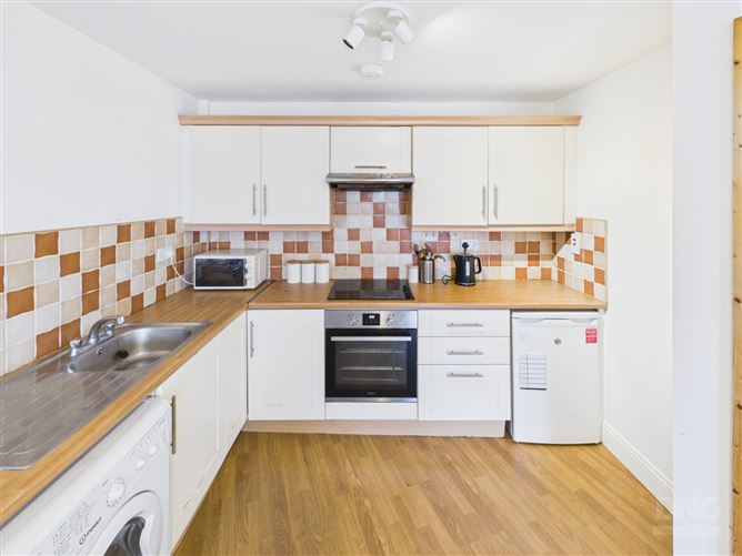 Apartment, 3A Edgewater, Convent Road, Tullamore, Co. Offaly