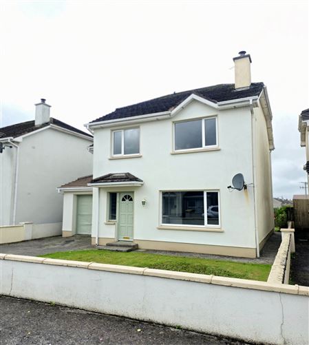 13 Beechwood Close, Loughrea, County Galway