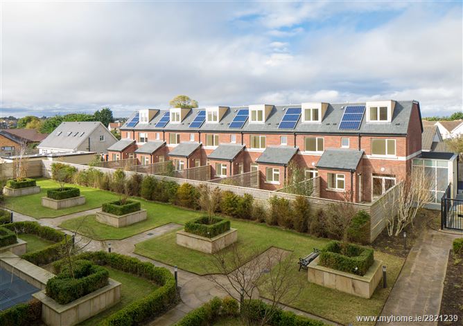 Kingsford Cross, Portmarnock,   North County Dublin