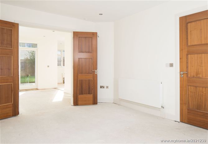 Kingsford Cross, Portmarnock,   North County Dublin