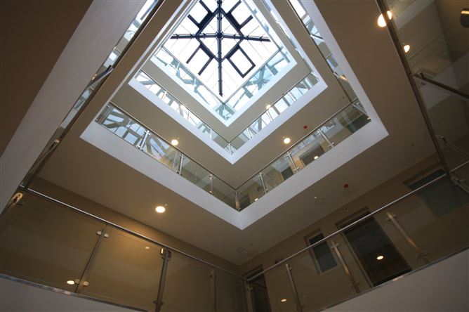 4 The Crofton, George's Place, Dun Laoghaire, Co. Dublin