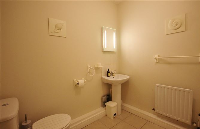 14 Rosse Court Way, Lucan, Co. Dublin
