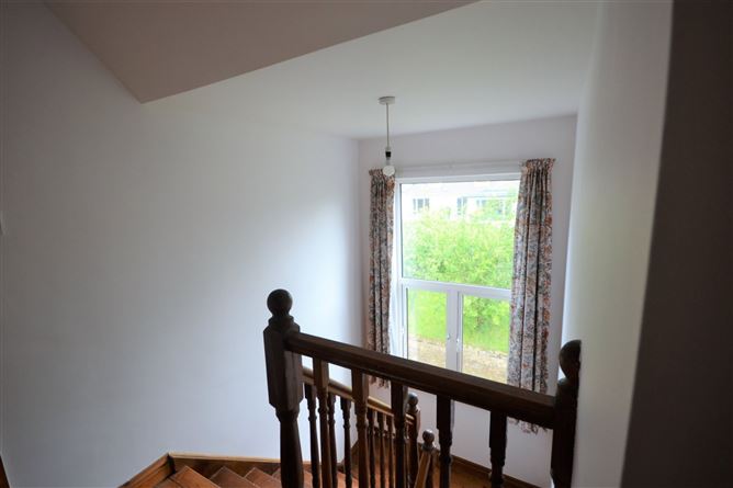 19 Brookfield, Mullingar, Co. Westmeath