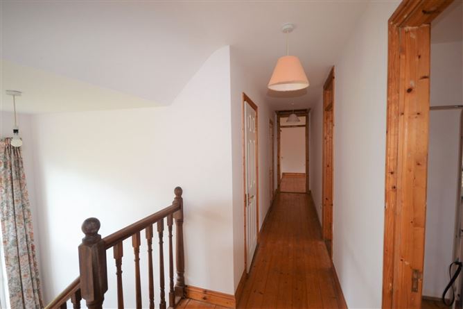 19 Brookfield, Mullingar, Co. Westmeath