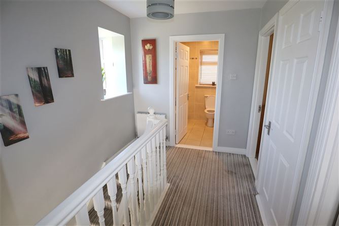 73 Castle Glen , Donacarney, Meath
