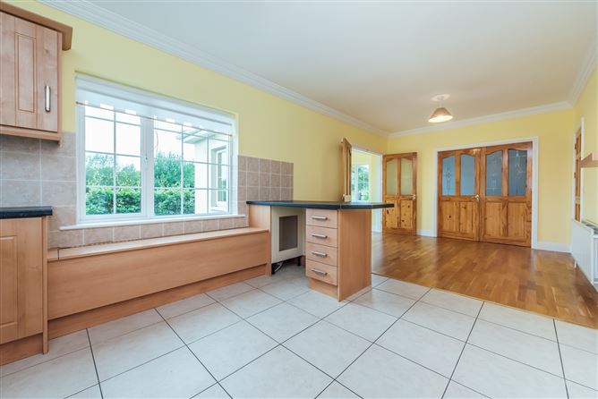 Doneany Cross, Kildangan, Co.Kildare, Kildangan, Kildare