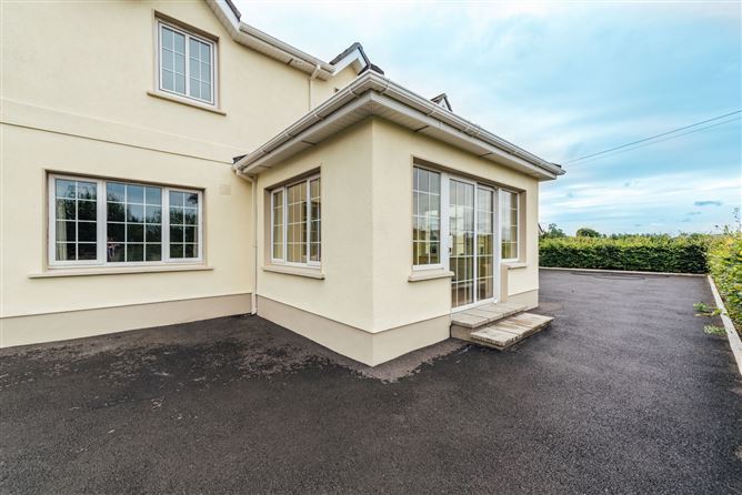 Doneany Cross, Kildangan, Co.Kildare, Kildangan, Kildare