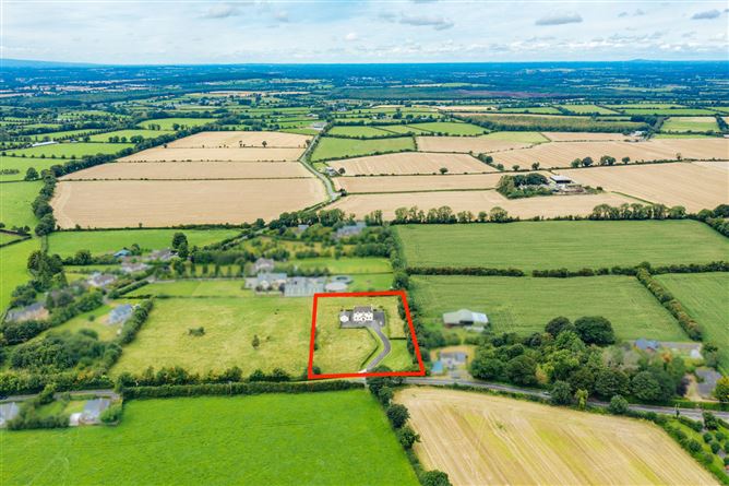 Doneany Cross, Kildangan, Co.Kildare, Kildangan, Kildare