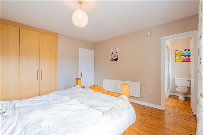 28 The Crescent, Lakepoint Park, Mullingar, Westmeath