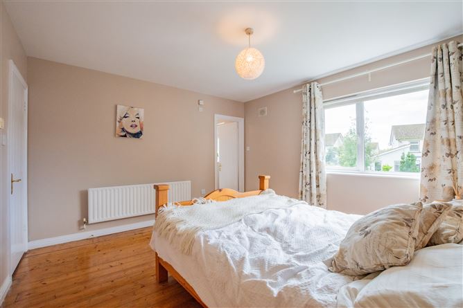 28 The Crescent, Lakepoint Park, Mullingar, Westmeath