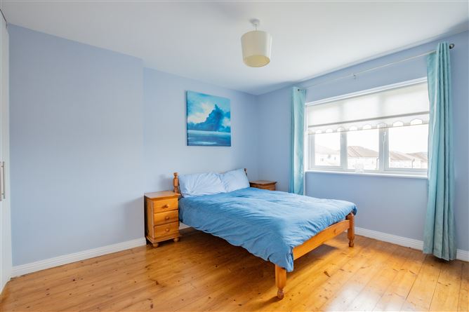 28 The Crescent, Lakepoint Park, Mullingar, Westmeath