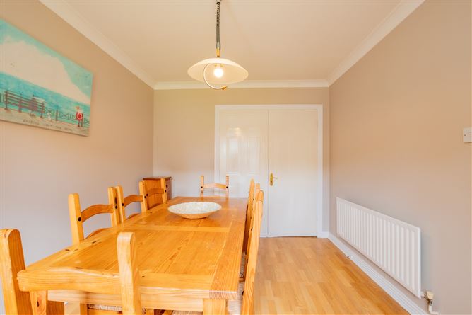 28 The Crescent, Lakepoint Park, Mullingar, Westmeath