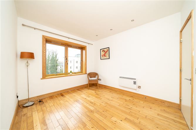 5 James Plunkett House, Grattan Crescent  , Inchicore, Dublin 8