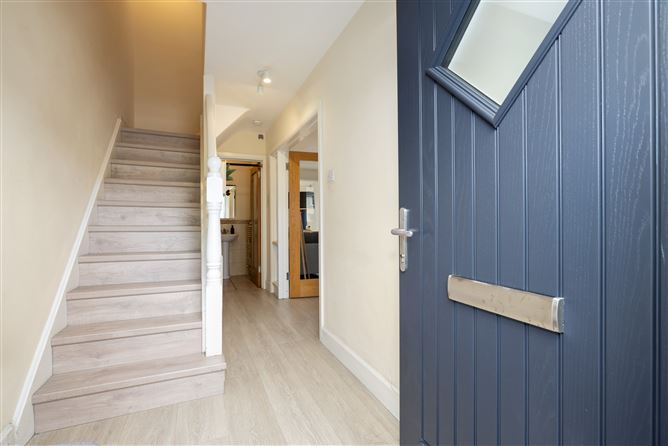 68 Rosemount Estate, Dundrum, Dublin 14