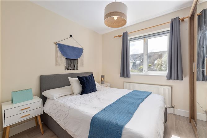 68 Rosemount Estate, Dundrum, Dublin 14