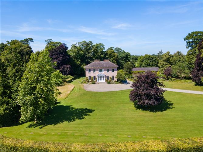 https://photos-a.propertyimages.ie/media/9/3/2/5025239/47087818-0198-484f-a5c0-b7a7aab3b34d_l.jpg
