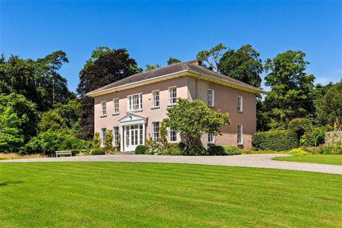 https://photos-a.propertyimages.ie/media/9/3/2/5025239/47087818-0198-484f-a5c0-b7a7aab3b34d_l.jpg