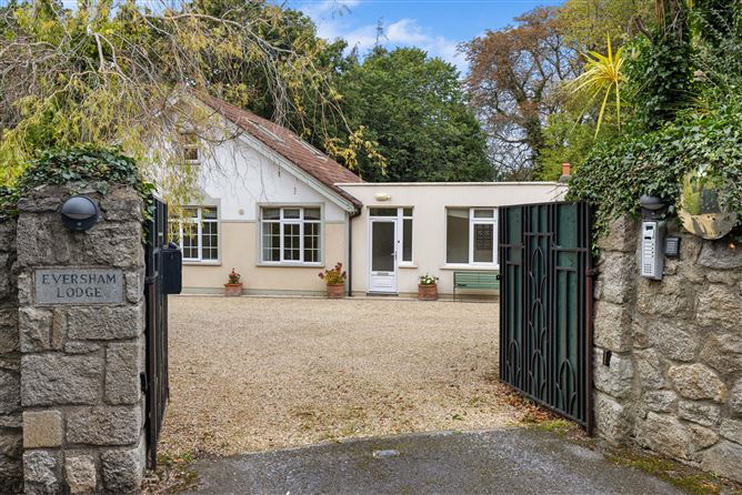 Eversham Lodge, Newtown Park Avenue, Foxrock, Dublin