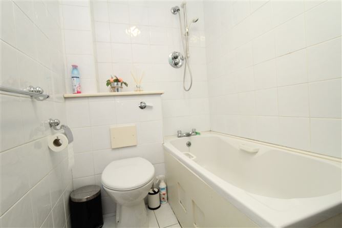 31 The Anchorage, Tralee, Kerry