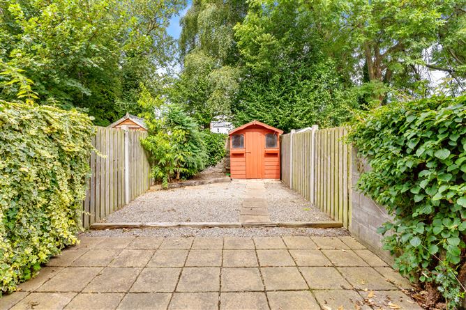 8 Lansdowne Square, Herbert Road, Sandymount, Dublin 4