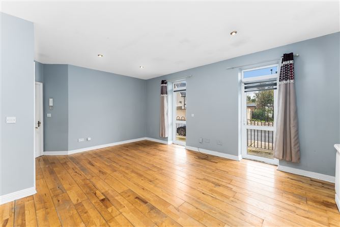 14 Brownsbarn Gardens, Kingswood, Dublin 22