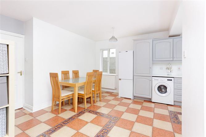 73 Fforster Lawn, Lucan, Dublin