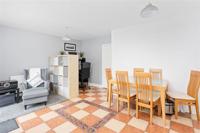 73 Fforster Lawn, Lucan, Dublin