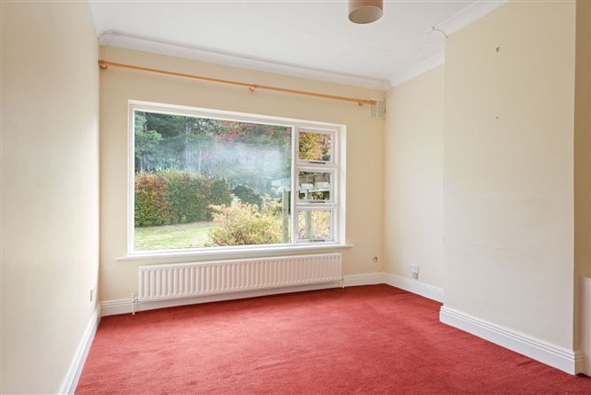 https://photos-a.propertyimages.ie/media/9/3/3/4844339/431bab2a-598d-488b-a30e-8e51d749e8ad_l.jpg