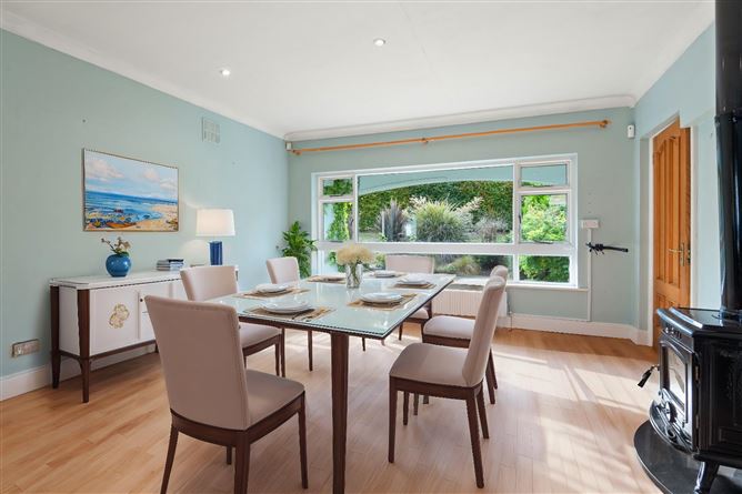 https://photos-a.propertyimages.ie/media/9/3/3/4844339/431bab2a-598d-488b-a30e-8e51d749e8ad_l.jpg