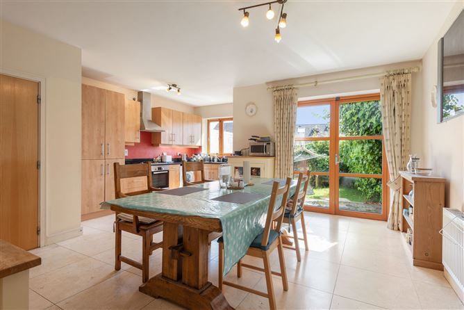 9 Belarmine Crescent, Belarmine, Stepaside, Dublin 18, Co. Dublin