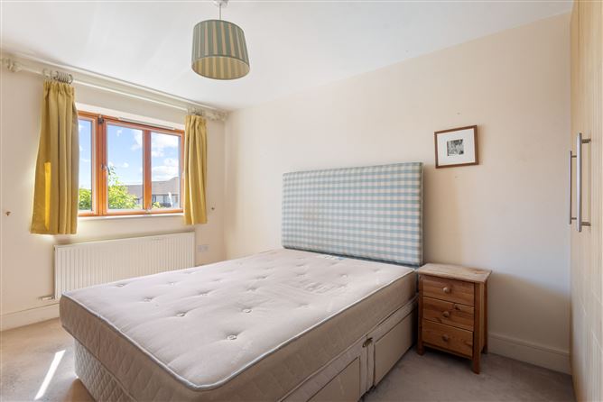 9 Belarmine Crescent, Belarmine, Stepaside, Dublin 18, Co. Dublin