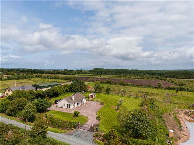 Pine Springs, Killuntin South, Kildinan, Watergrasshill, Cork