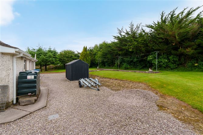 Pine Springs, Killuntin South, Kildinan, Watergrasshill, Cork