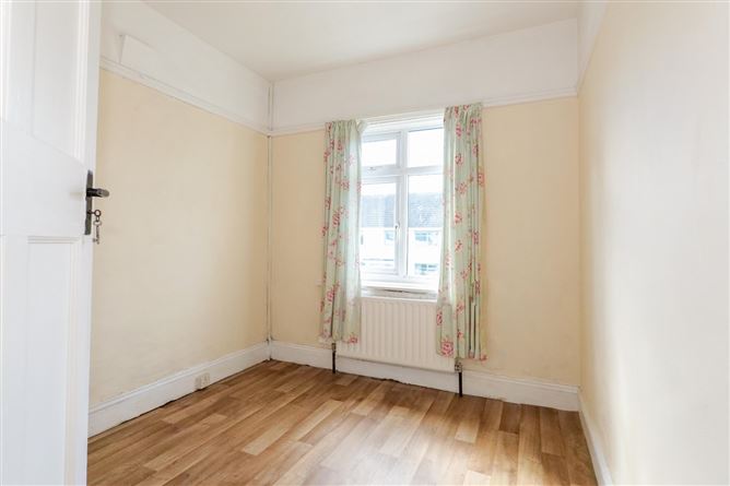 Lisnagry, 54 Devon Park, Salthill, Galway