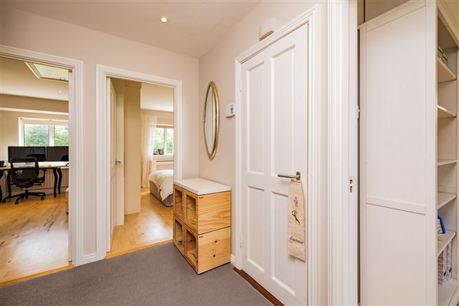 71 Churchfields, Dundrum, Dublin 14