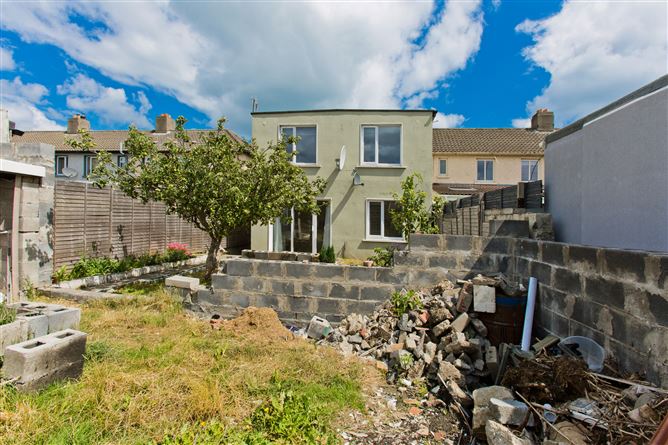 75 Saint Patrick's Crescent, Monkstown, County Dublin